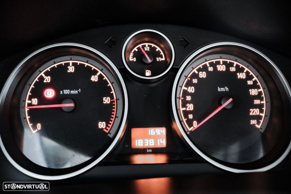 Opel Astra 1.3 CDTI Cosmo - 8