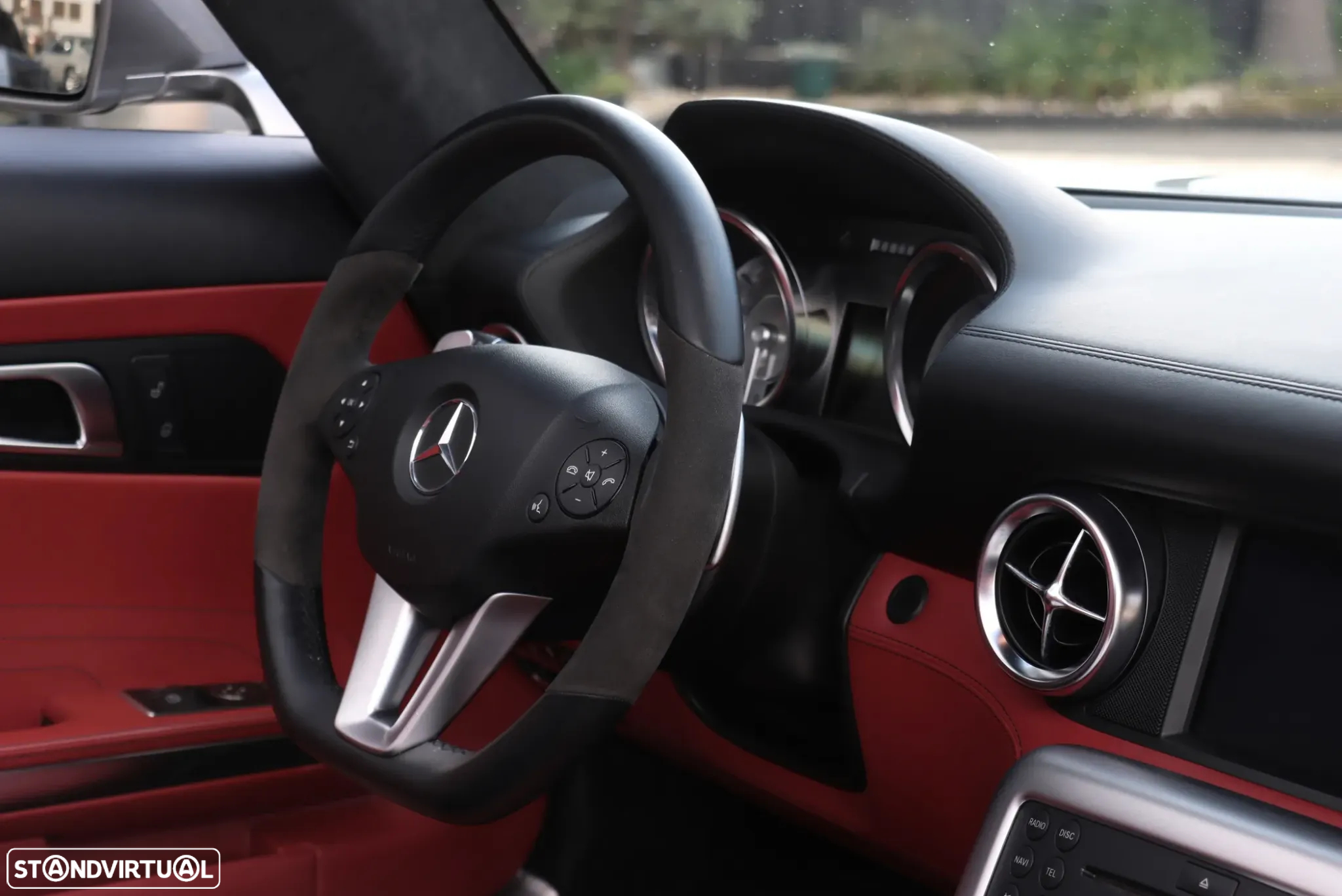 Mercedes-Benz SLS 63 AMG Standard - 27