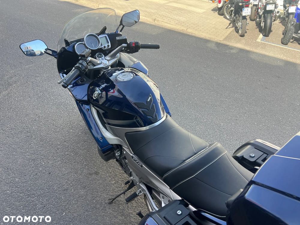 Yamaha FJR - 14
