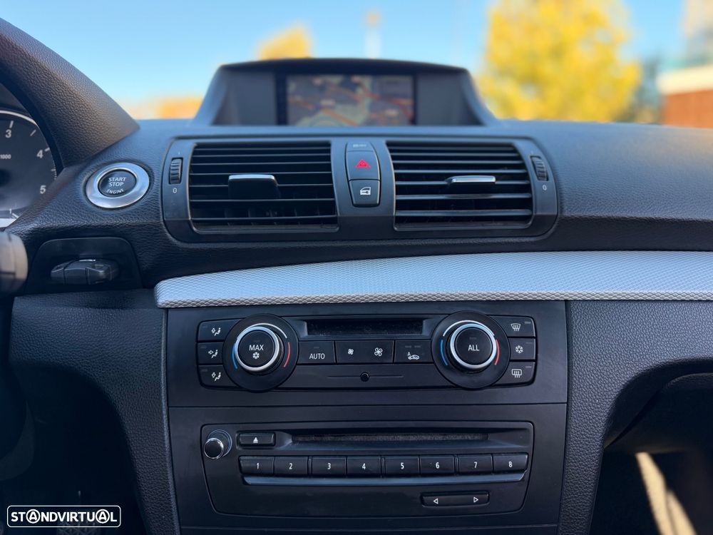 BMW 118 d Coupe - 12