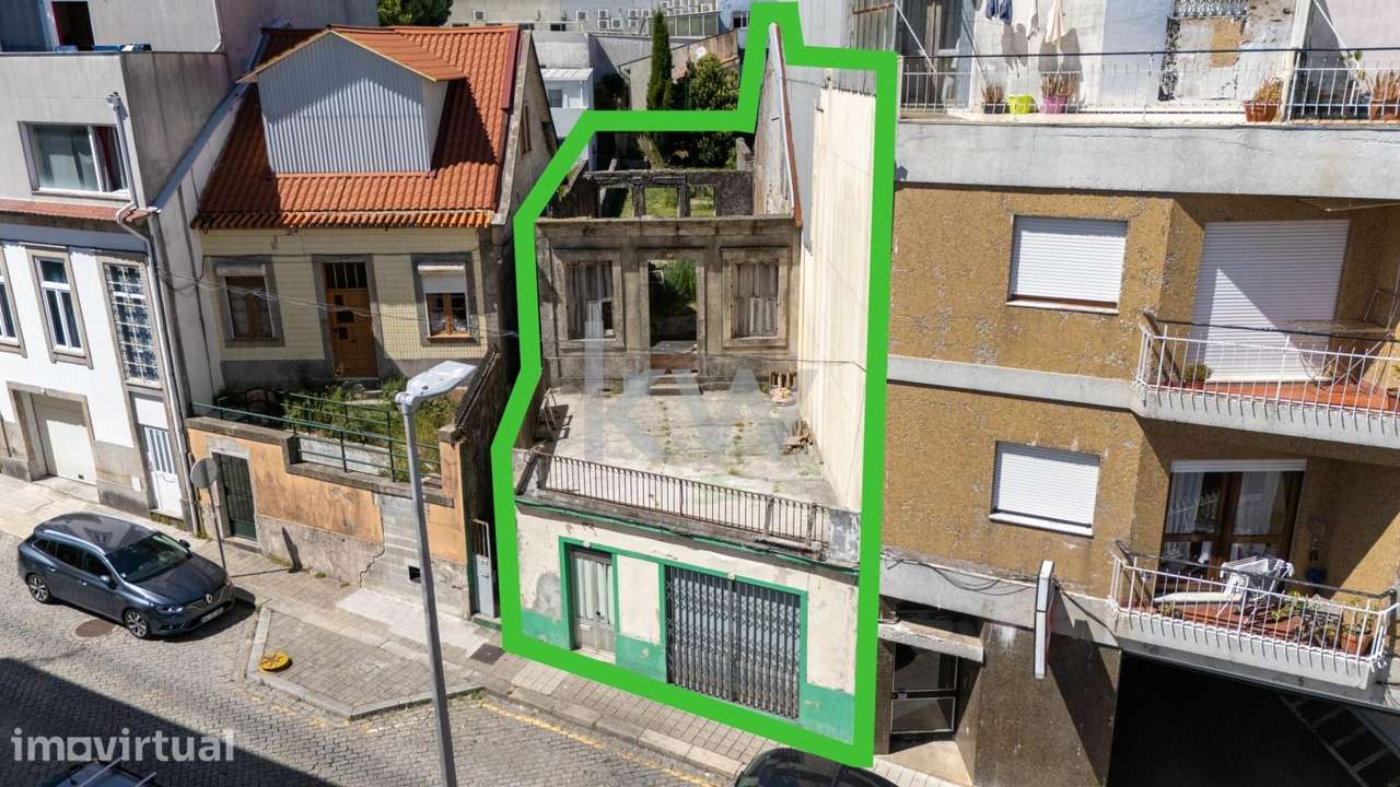 Fantástica moradia unifamiliar T3 c/ jardim + comércio no Porto, Antas - Grande imagem: 2/27