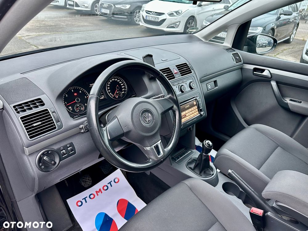 Volkswagen Touran 1.6 TDI DPF BlueMot Trendline - 12