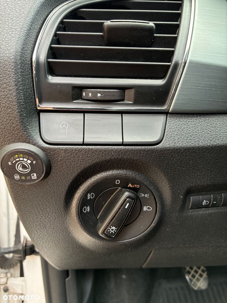 Skoda Fabia 1.0 Ambition - 16