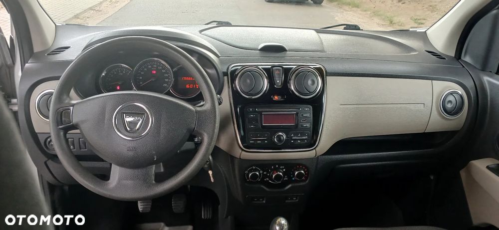 Dacia Lodgy dCi 110 Laureate - 13