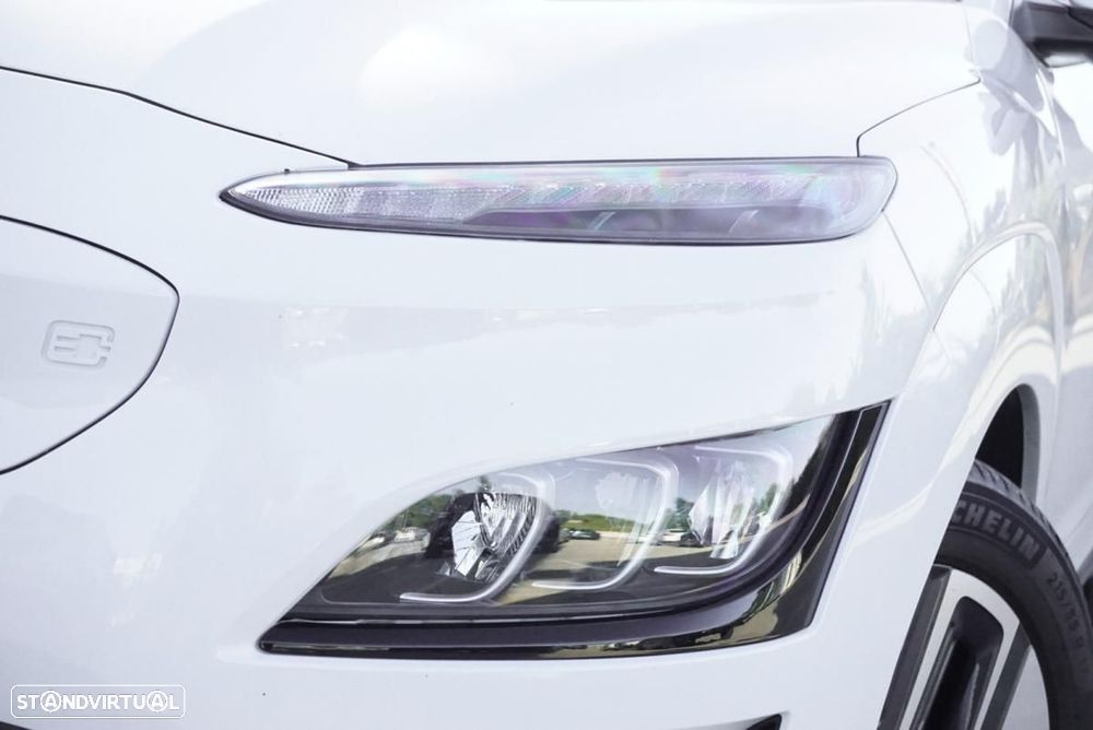 Hyundai Kauai 64 kWh Premium+P.Premium — fotografia 6