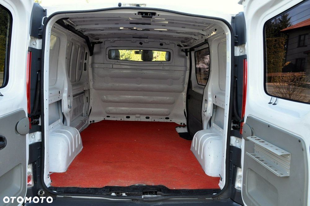 Opel Vivaro - 29