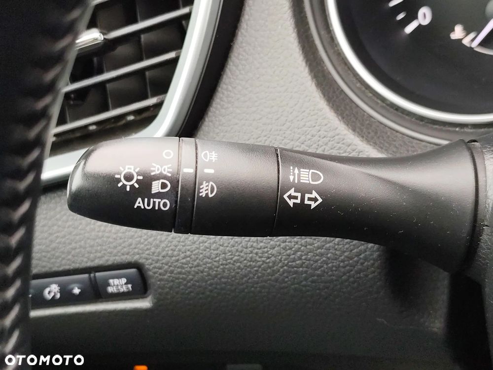 Nissan Qashqai 1.2 DIG-T N-Connecta - 25