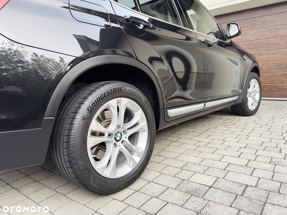 BMW X3 xDrive20d xLine - 28