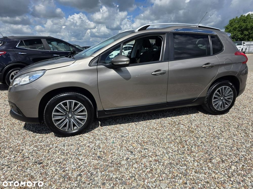 Peugeot 2008 1.2 Pure Tech Active - 10