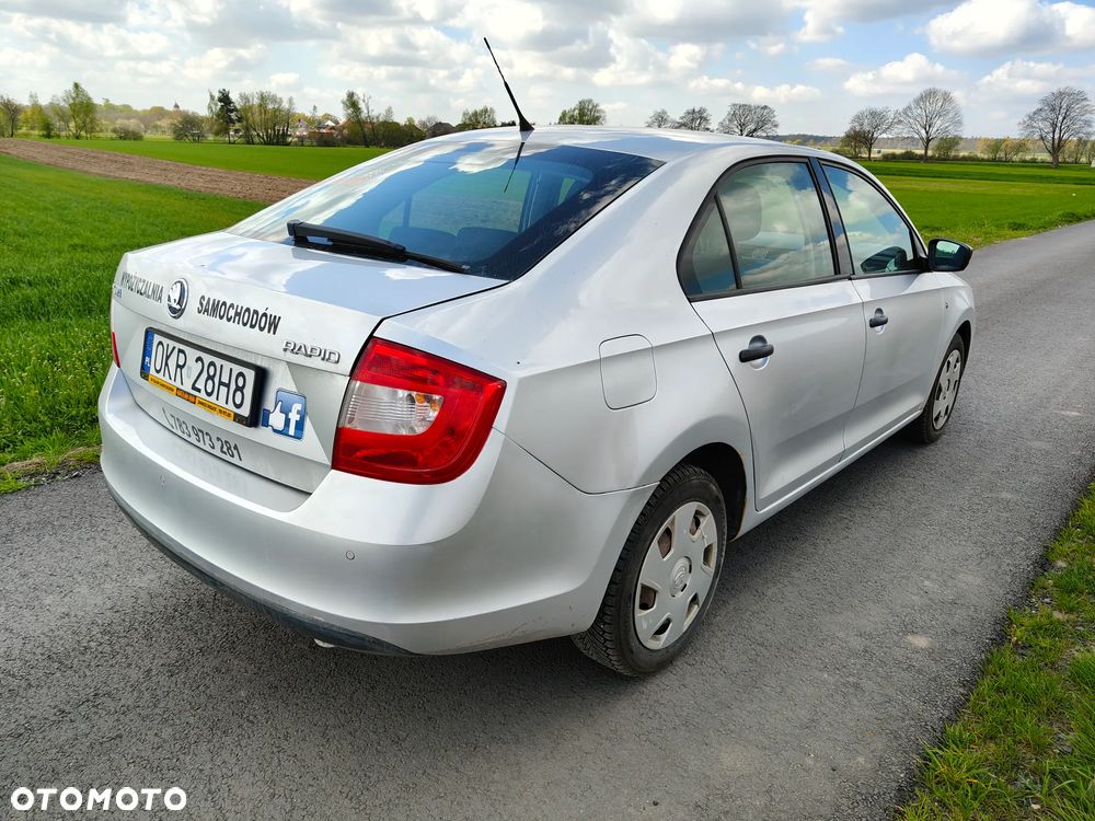 Skoda RAPID 1.6 TDI DPF Ambition - 3