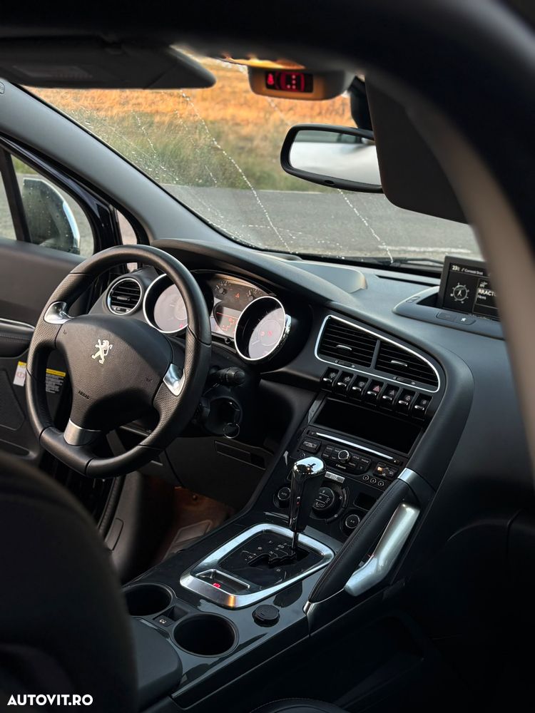 Peugeot 3008 HDi FAP 160 Automatik Allure - 9