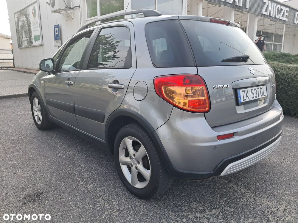Suzuki SX4 - 3