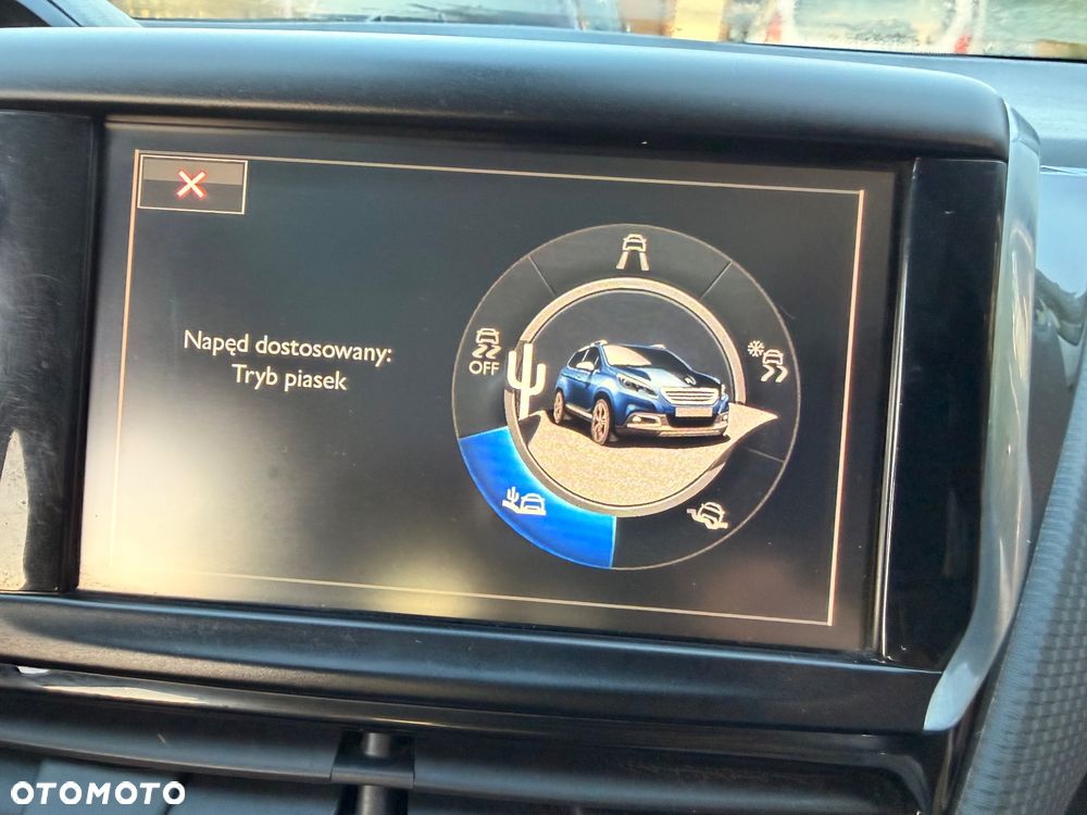 Peugeot 2008 1.6 e-HDi Allure S&S - 24