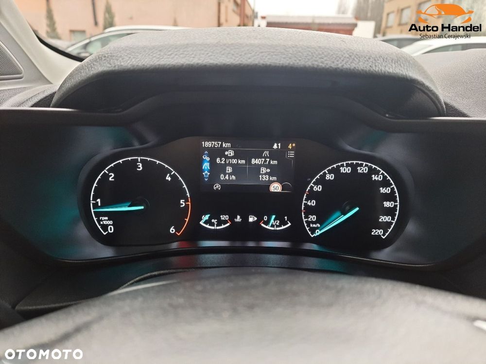 Ford Transit Connect - 15