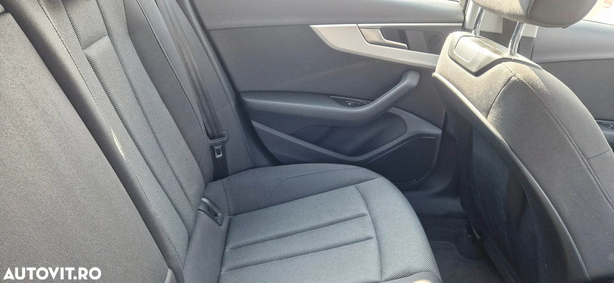 Audi A4 Avant 2.0 TDI S tronic - 7