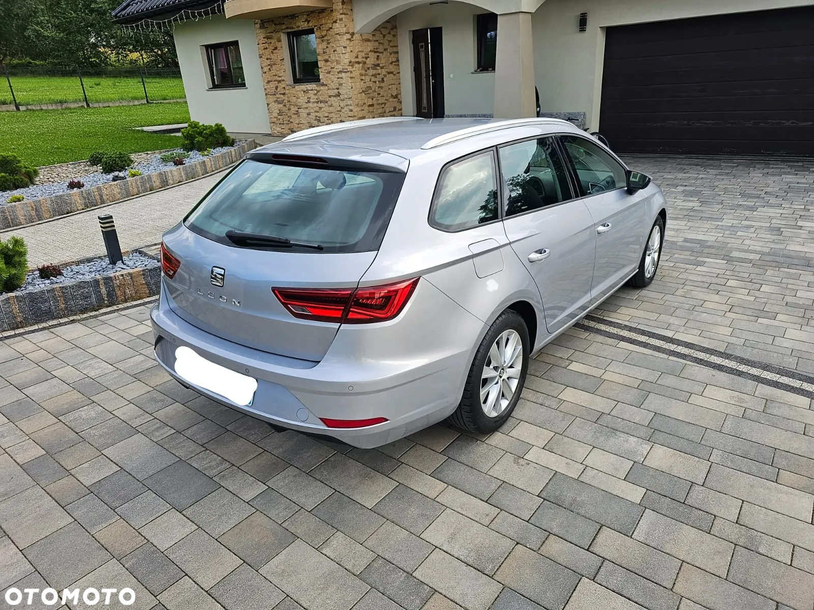 Seat Leon 1.6 TDI DSG Xcellence - 11