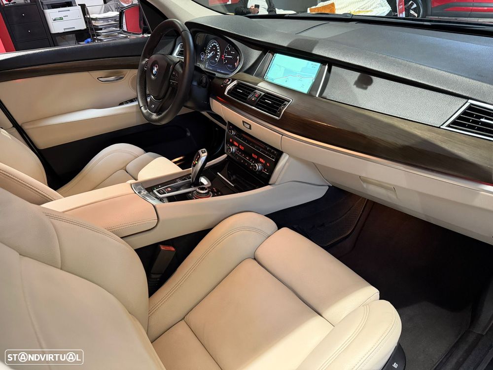 BMW 520 Gran Turismo d Line Luxury - 9