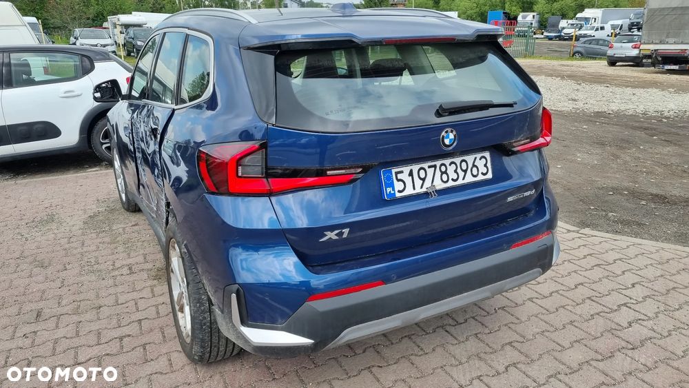 BMW X1 - 18