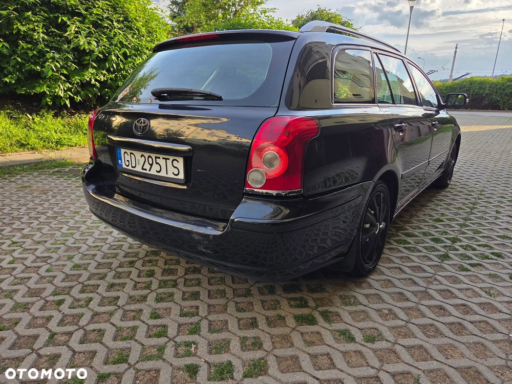 Toyota Avensis 2.0 D-4D Sol - 5