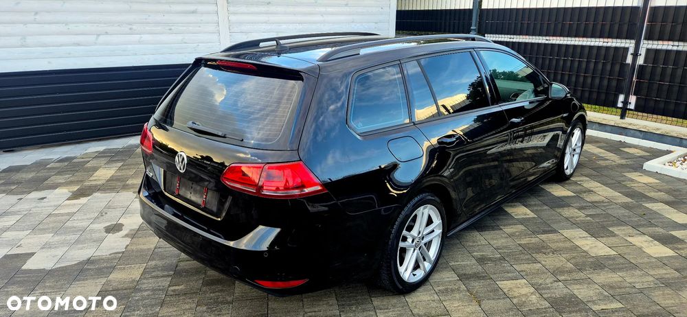 Volkswagen Golf - 17