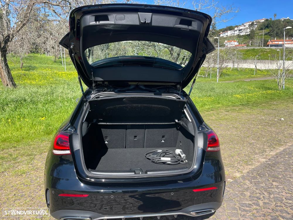 Mercedes-Benz A 250 e 8G-DCT AMG Line - 12