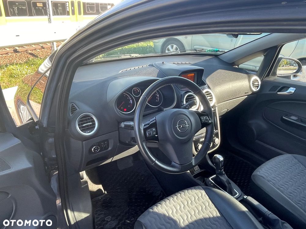 Opel Corsa - 10