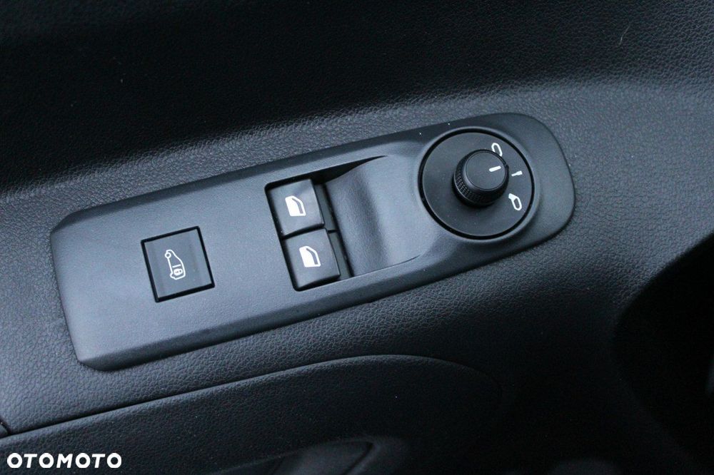 Peugeot Partner - 26