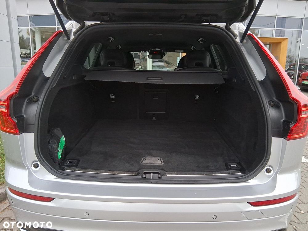 Volvo XC 60 - 25