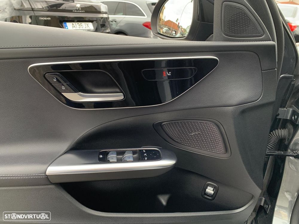 Mercedes-Benz C 220 d AMG Line - 18