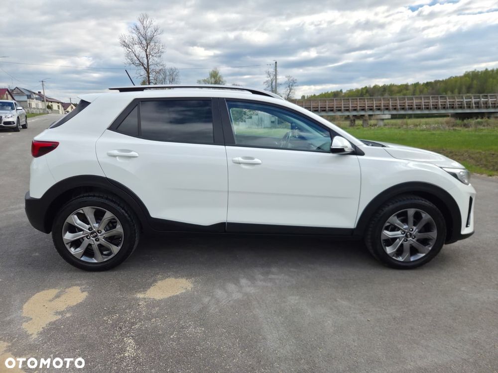Kia Stonic 1.4 L - 4