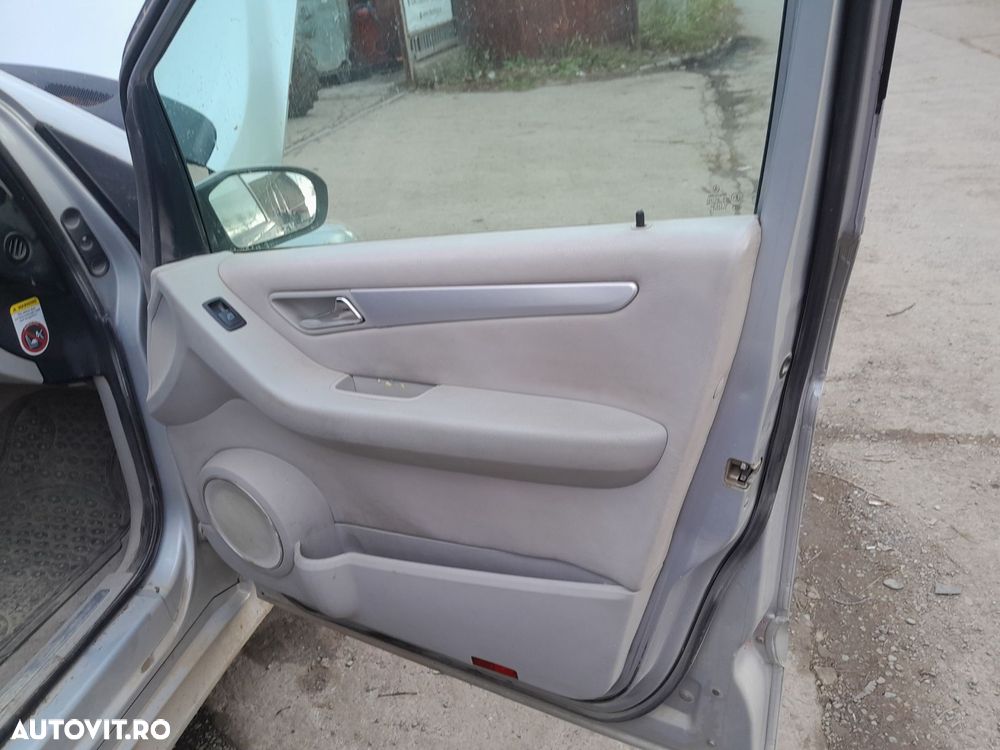 Dezmembrari  Mercedes-Benz B-CLASS (W245)  2005  > 2011 B 180 CDI (24 - 7