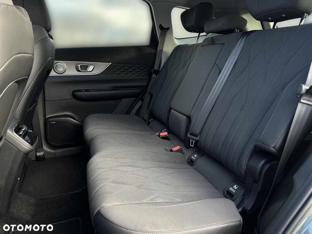 Chery Tiggo 8 - 11