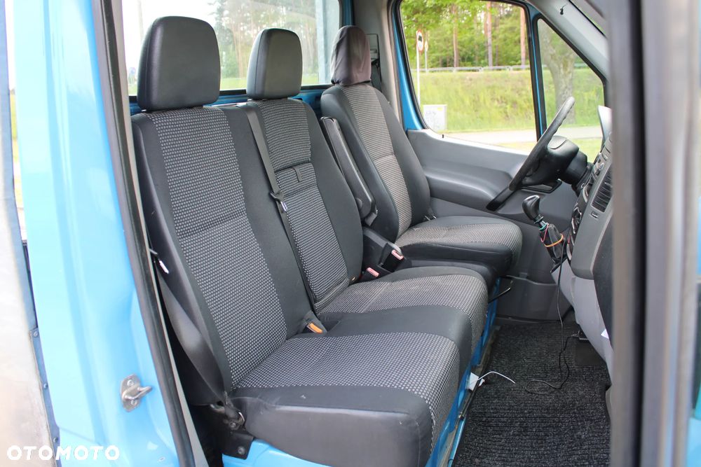 Mercedes-Benz Sprinter - 19