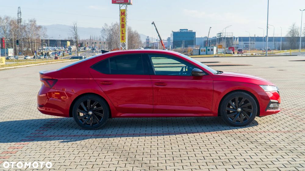 Skoda Octavia 2.0 TDI 4x4 Style DSG - 4