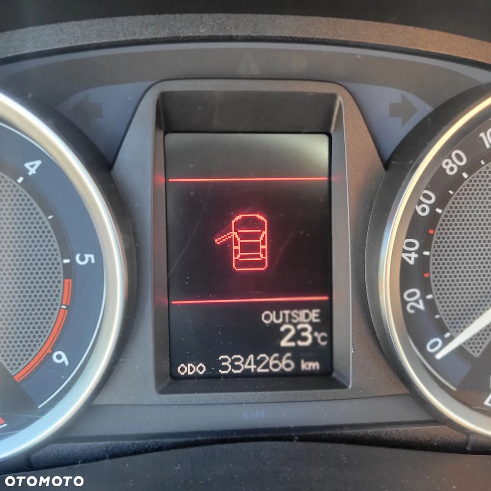Toyota Auris 2.0 D-4D Premium Comfort - 14