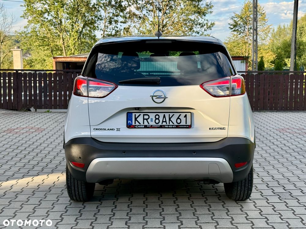 Opel Crossland X 1.2 T Design Line S&S - 9
