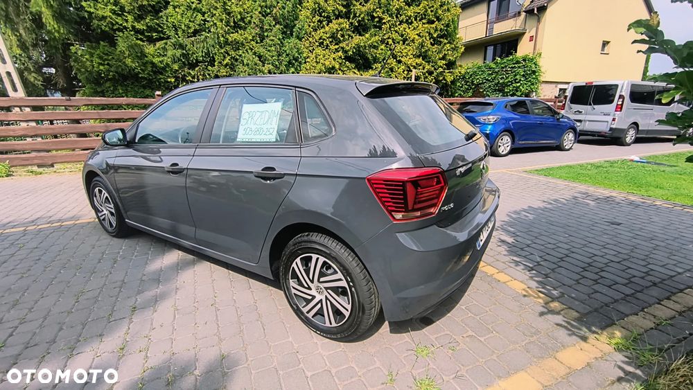 Volkswagen Polo - 8