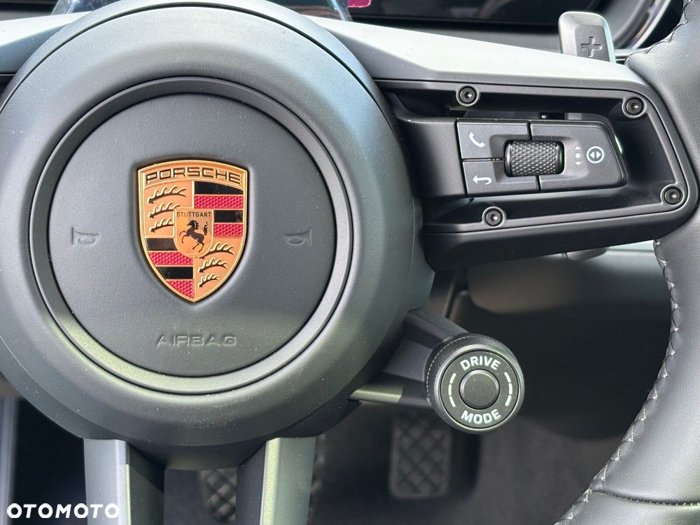 Porsche Cayenne - 28