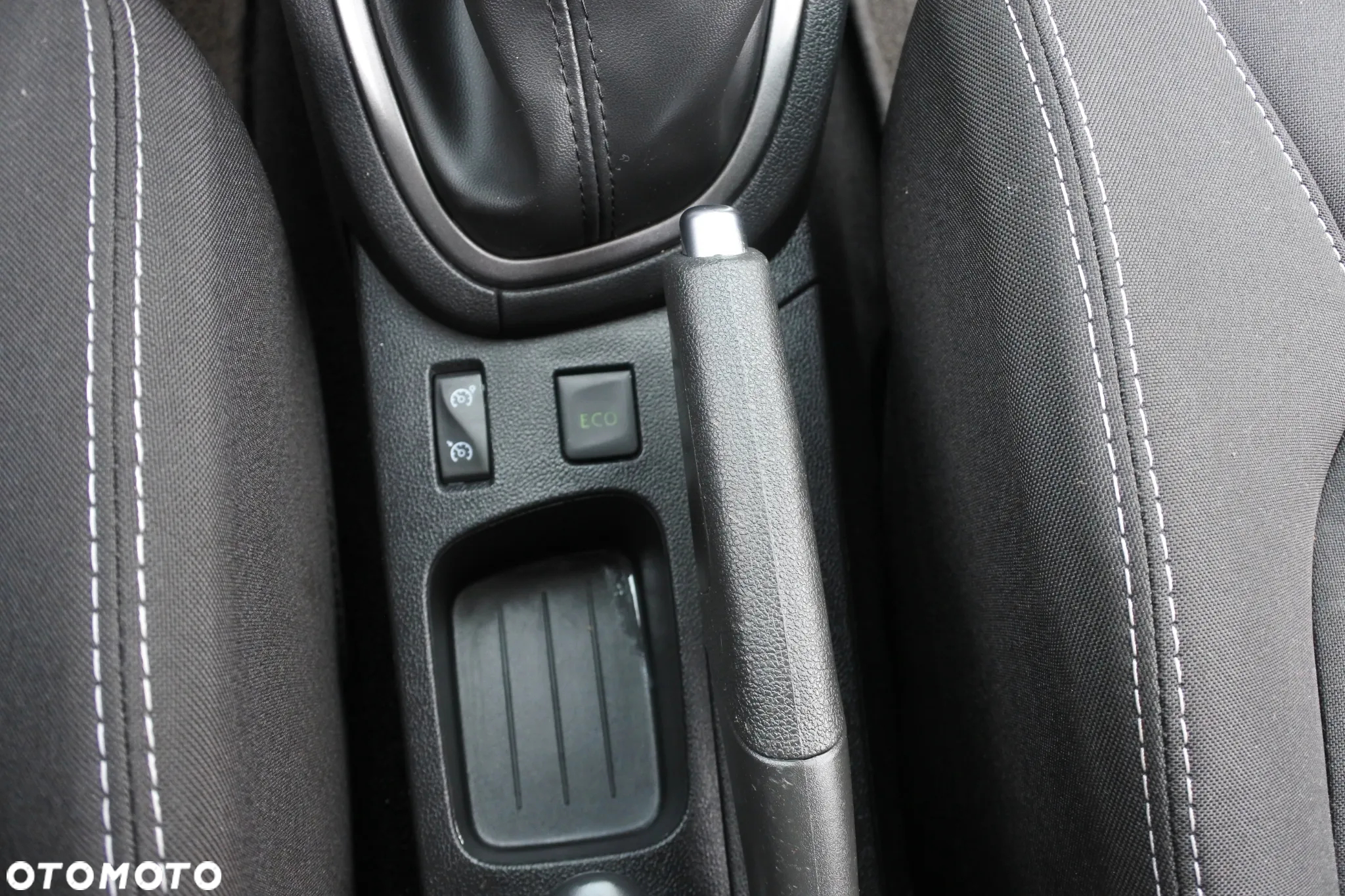 Renault Clio (Energy) TCe 90 Start & Stop LIMITED - 15