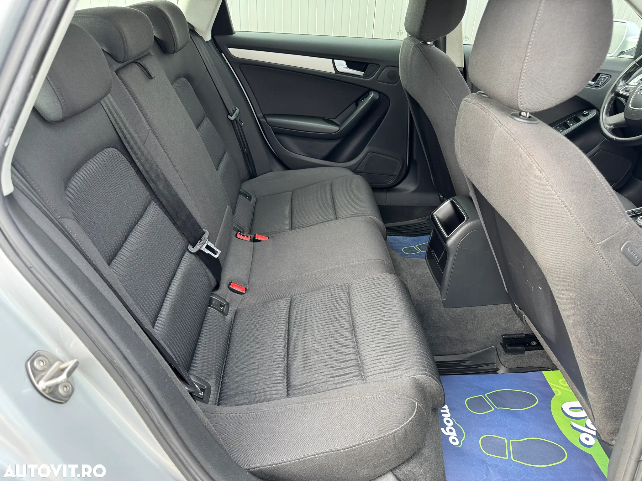 Audi A4 Avant 2.0 TDI DPF multitronic Attraction - 12