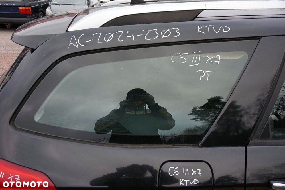 SZYBA KAROSERYJNA TYLNA PRAWA BOCZNA C5 III X7 KOMBI  CITROEN 2008-2017 - 1