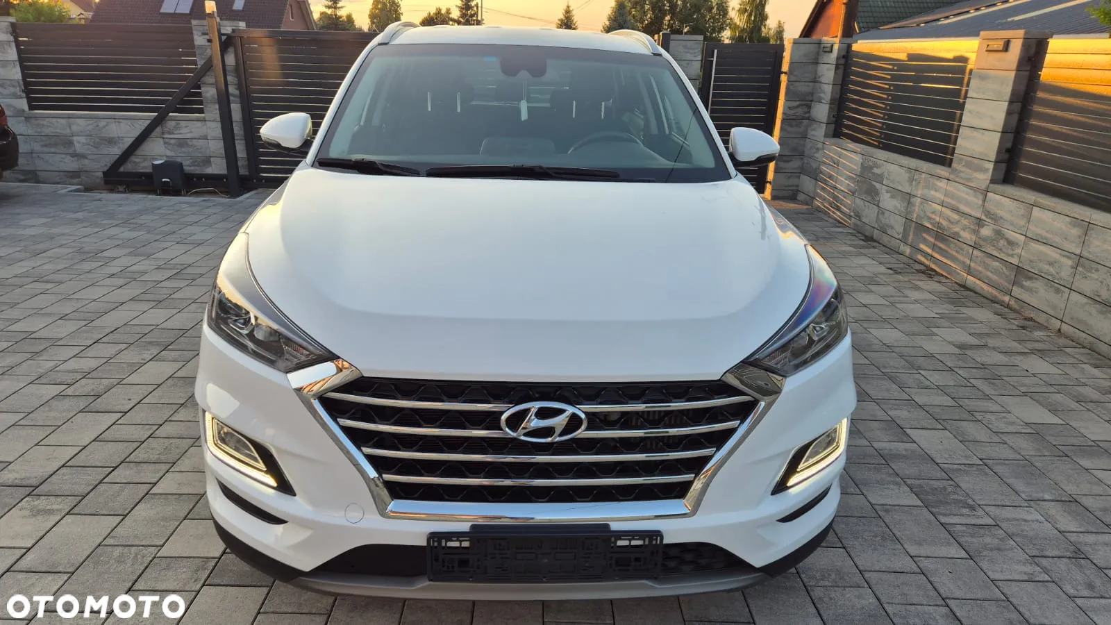 Hyundai Tucson 1.6 CRDi 48V-Hybrid 2WD DCT Trend - 3