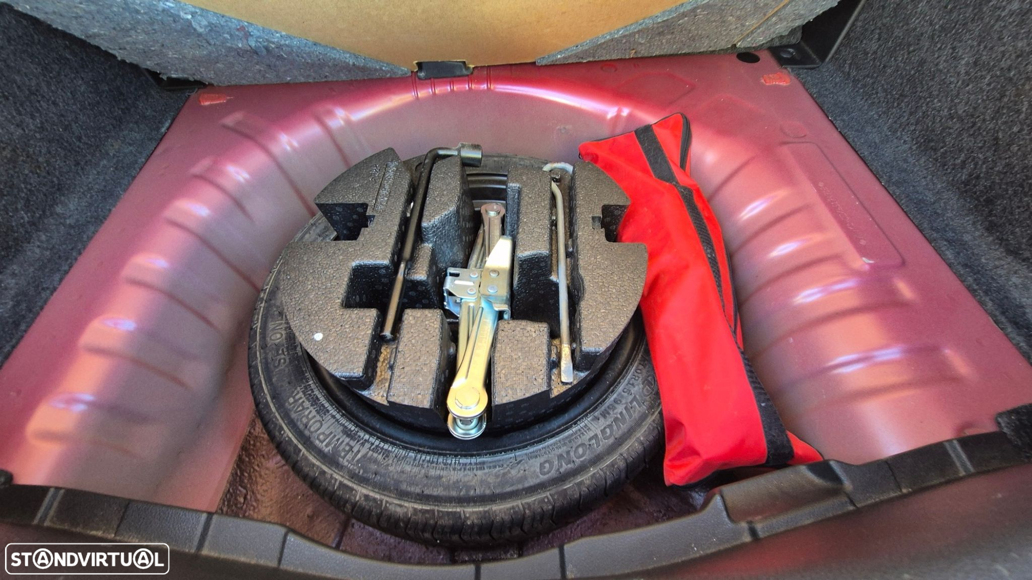 Nissan Micra 1.0 IG-T N-Connecta - 32