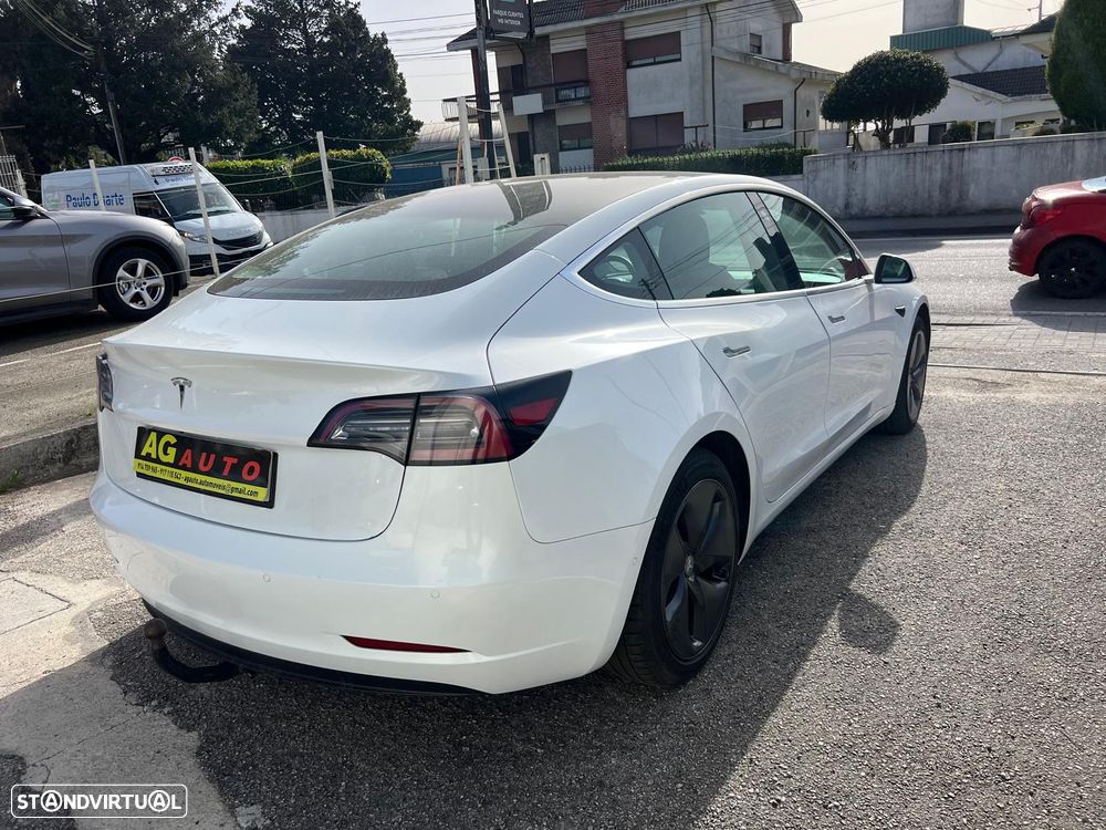Tesla Model 3 Standard Range Plus RWD - 4