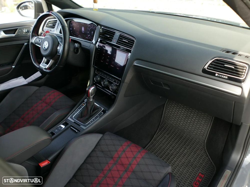 VW Golf 2.0 TSI GTi TCR DSG - 31