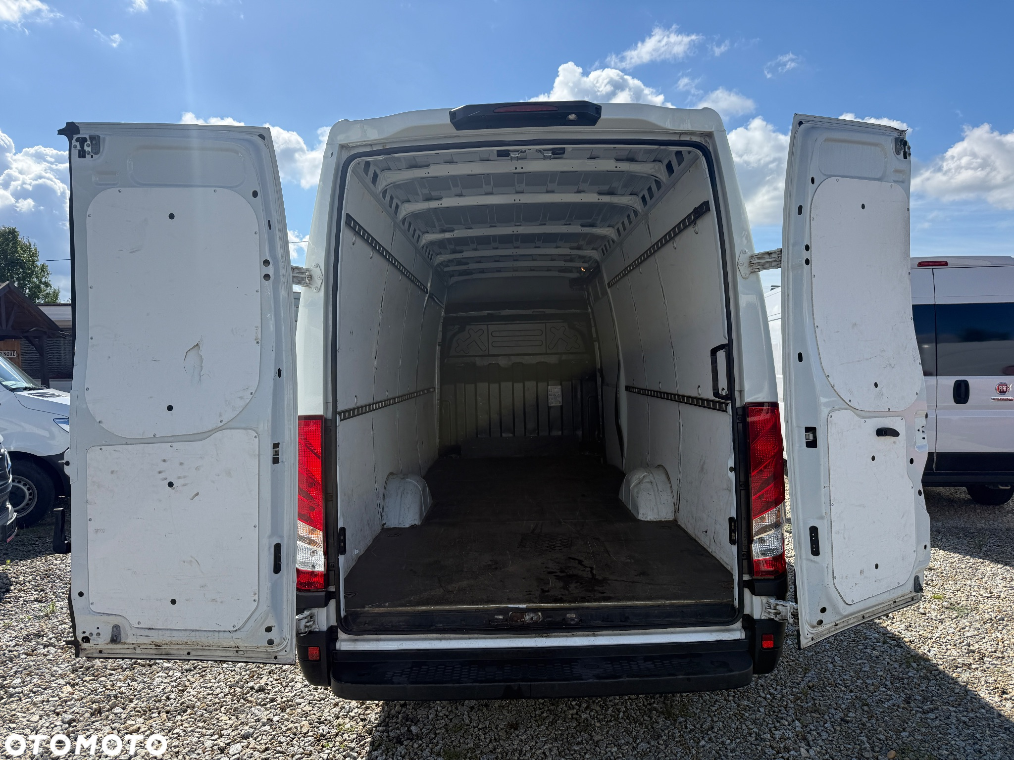 Iveco Daily 3.0 210KM!!!/Automat Hi-Matic/furgon Maxi/Navi/Kamera cofania/Radio DAB/Tempomat/ - 9