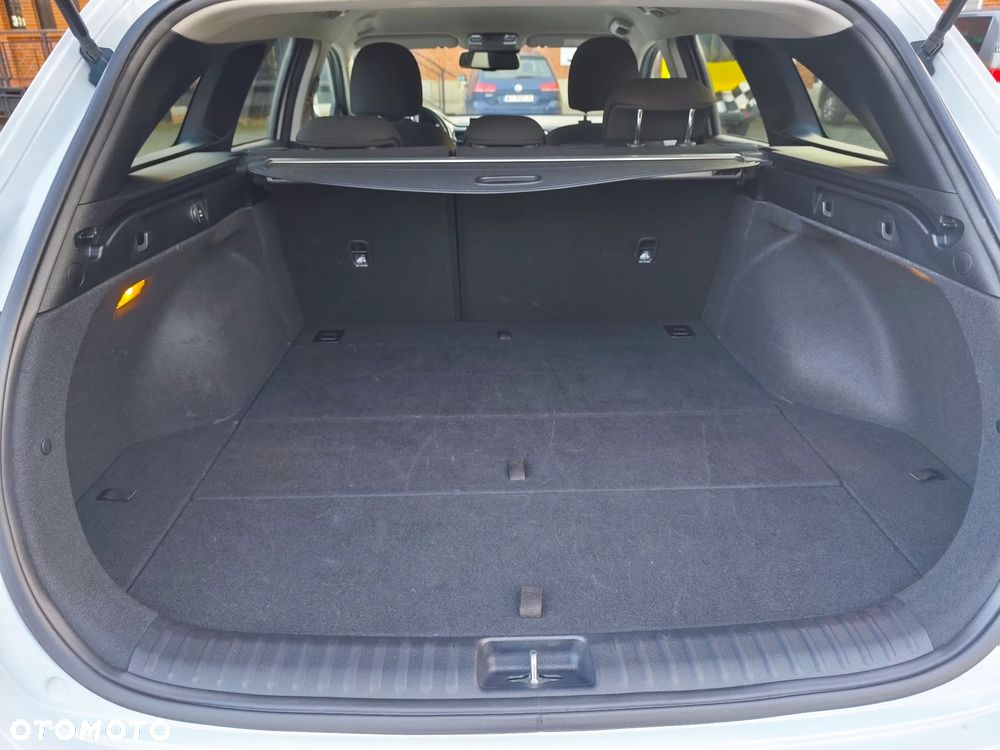 Kia Ceed 1.6 CRDi mHEV Business Line - 5