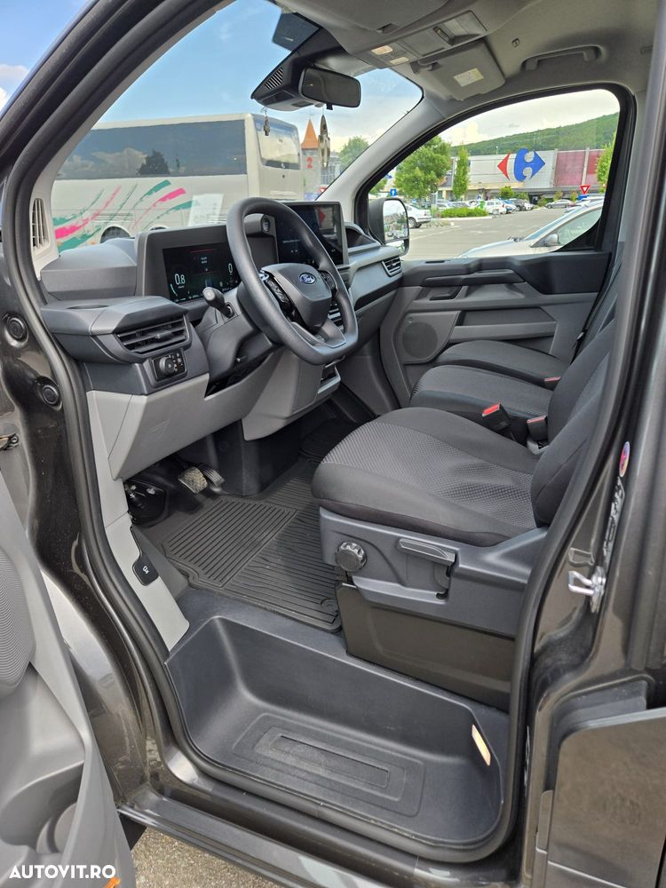 Ford Transit - 24