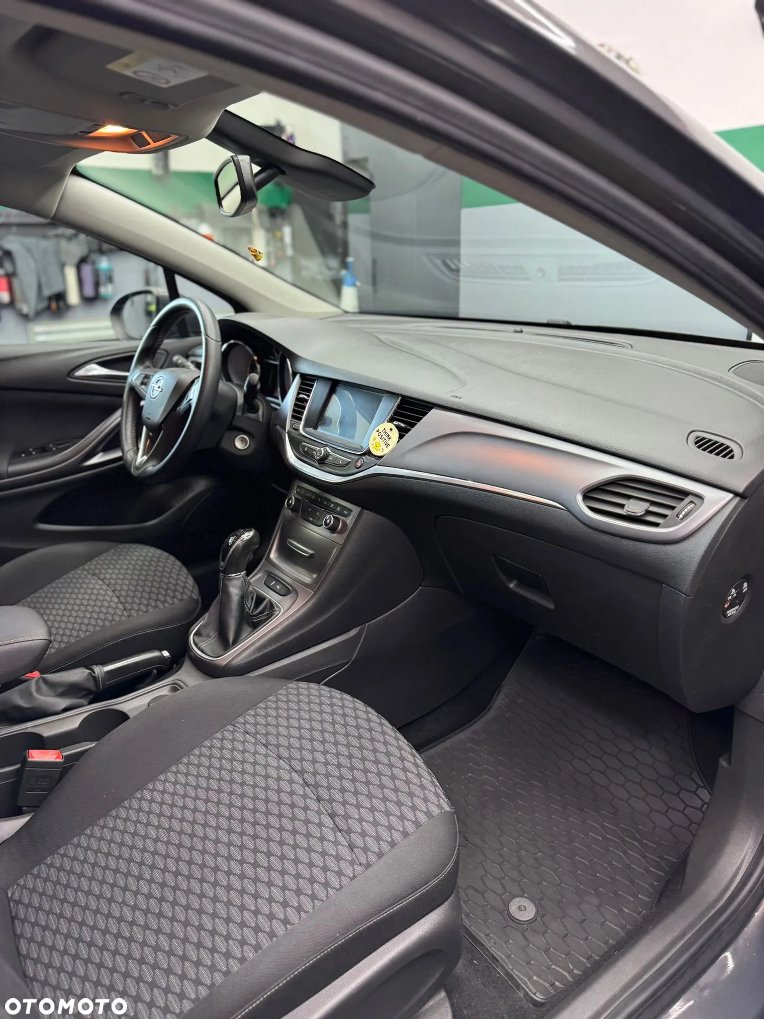 Opel Astra V 1.4 T Enjoy - 22