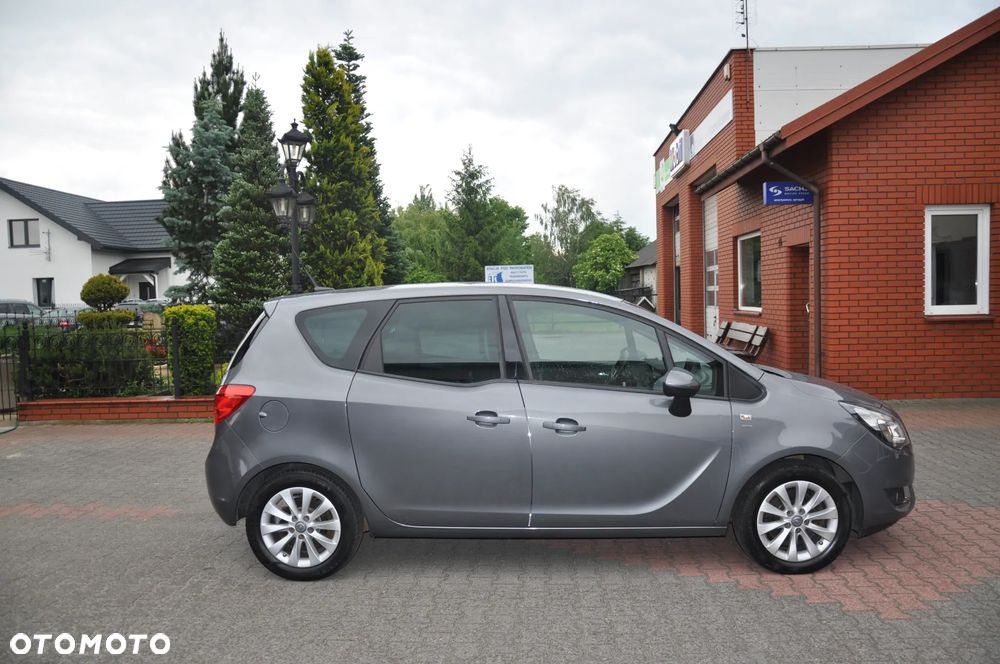 Opel Meriva - 10